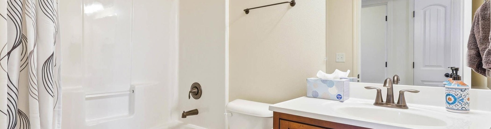 Irving Place, Kennewick, Washington 99336, 3 Bedrooms Bedrooms, 0 ,2 BathroomsBathrooms,Houses,For Sale,Irving Place,0,289829