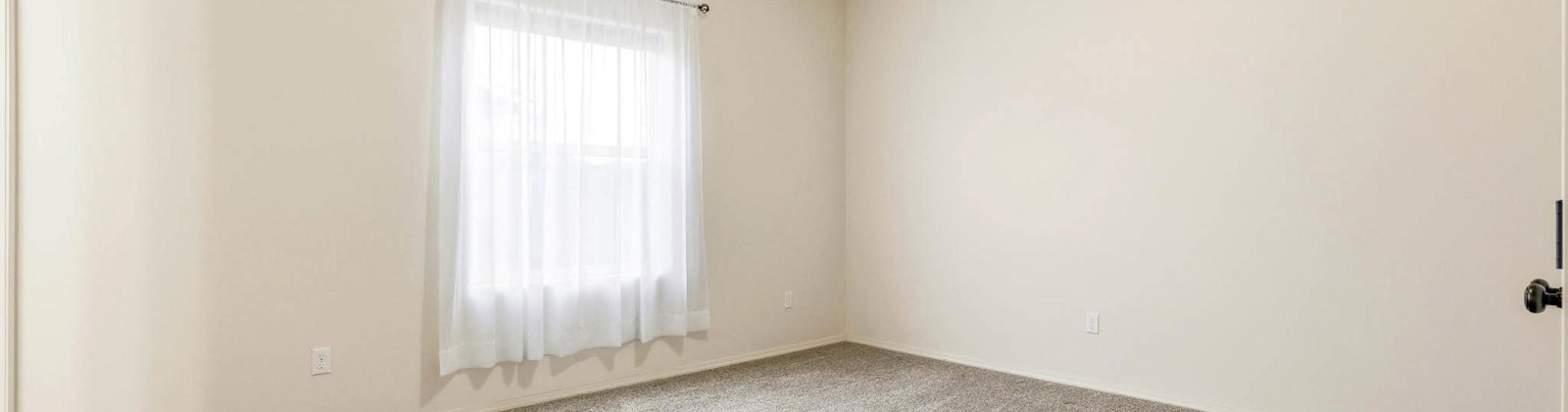 Irving Place, Kennewick, Washington 99336, 3 Bedrooms Bedrooms, 0 ,2 BathroomsBathrooms,Houses,For Sale,Irving Place,0,289829