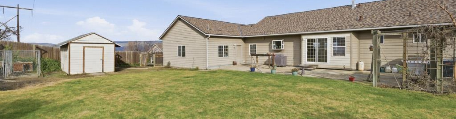 Pleasant View Dr, Clarkston, Washington 99403, 5 Bedrooms Bedrooms, 0 ,3 BathroomsBathrooms,Houses,For Sale,Pleasant View Dr,0,289852