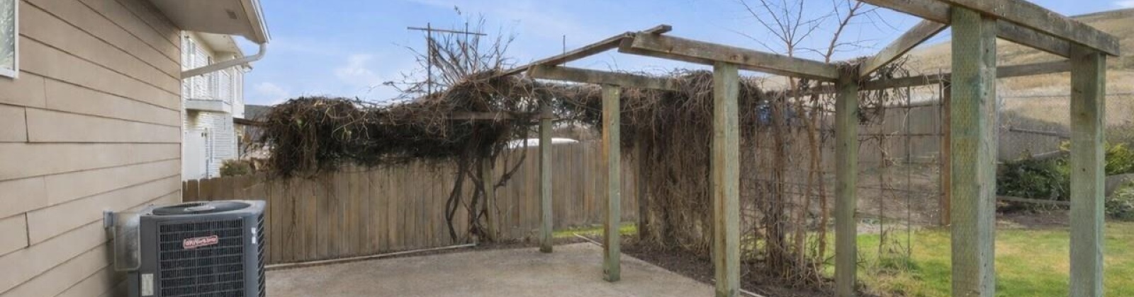 Pleasant View Dr, Clarkston, Washington 99403, 5 Bedrooms Bedrooms, 0 ,3 BathroomsBathrooms,Houses,For Sale,Pleasant View Dr,0,289852