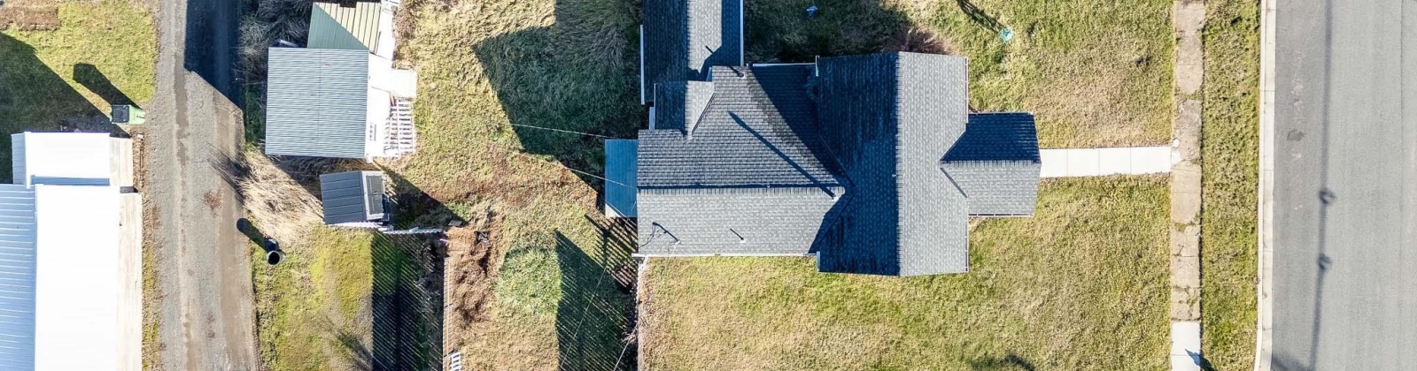 Cedar St, Colfax, Washington 99111-9713, 2 Bedrooms Bedrooms, 0 ,1 BathroomBathrooms,Houses,For Sale,Cedar St,0,289847