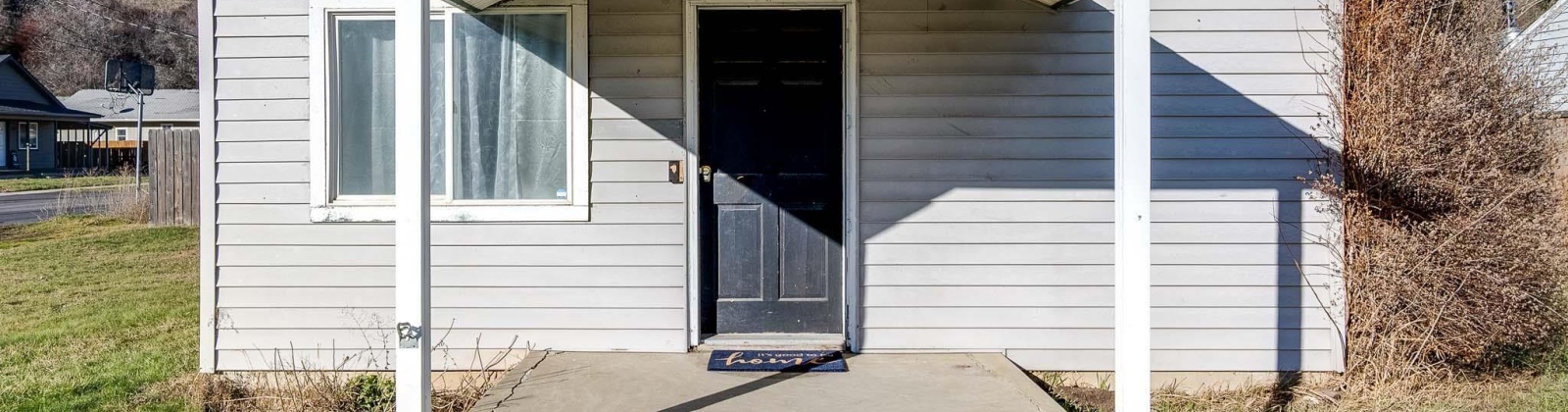 Cedar St, Colfax, Washington 99111-9713, 2 Bedrooms Bedrooms, 0 ,1 BathroomBathrooms,Houses,For Sale,Cedar St,0,289847