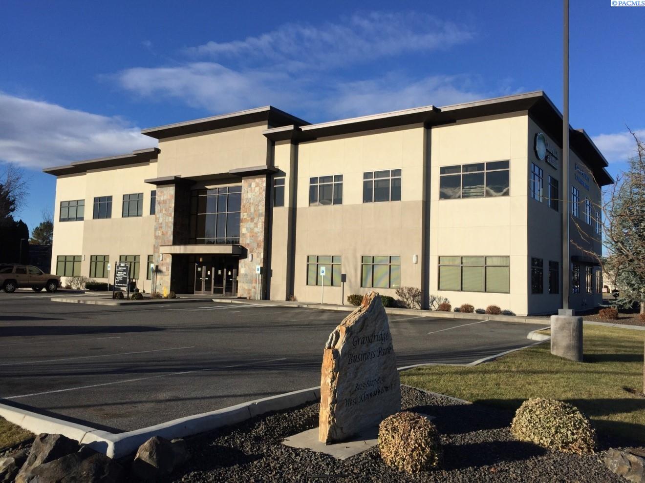 Klamath Court, Kennewick, Washington 99336, 0 , 0 ,21 BathroomsBathrooms,Commercial,For Sale,Klamath Court,0,289874