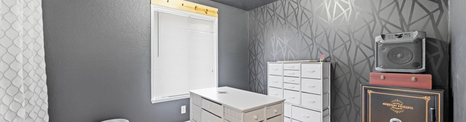 Montana St, Kennewick, Washington 99336, 3 Bedrooms Bedrooms, 0 ,2 BathroomsBathrooms,Houses,For Sale,Montana St,0,289890