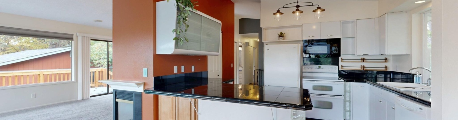 Summer St., Pullman, Washington 99163, 3 Bedrooms Bedrooms, 0 ,3 BathroomsBathrooms,Houses,For Sale,Summer St.,0,288404