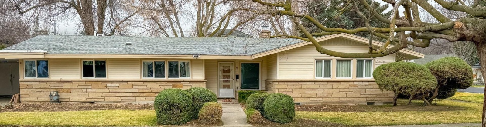 Prosser Ave, Prosser, Washington 99350, 3 Bedrooms Bedrooms, 0 ,2 BathroomsBathrooms,Houses,For Sale,Prosser Ave,0,289901