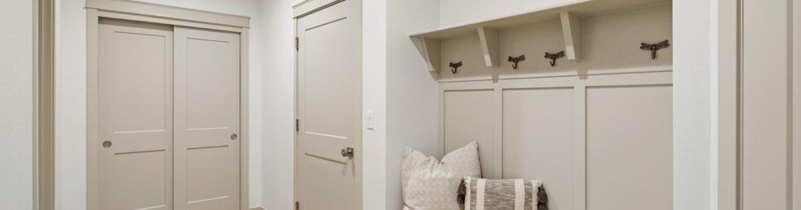 Florida Pl., Kennewick, Washington 99338, 3 Bedrooms Bedrooms, 0 ,3 BathroomsBathrooms,Houses,For Sale,Florida Pl.,0,289745