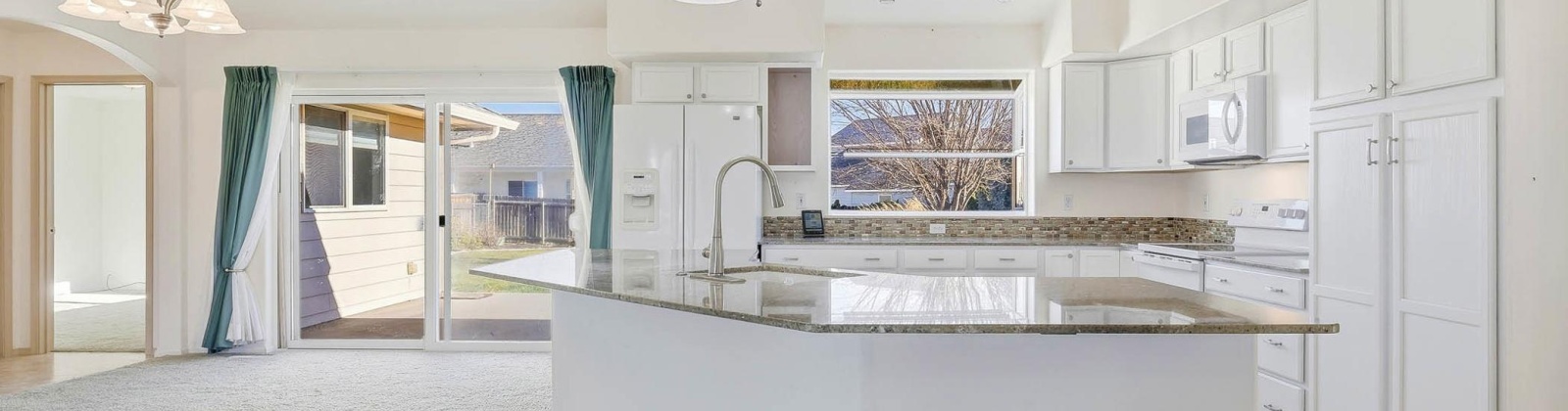 Scottland Ct, West Richland, Washington 99353, 3 Bedrooms Bedrooms, 0 ,2 BathroomsBathrooms,Houses,For Sale,Scottland Ct,0,285935