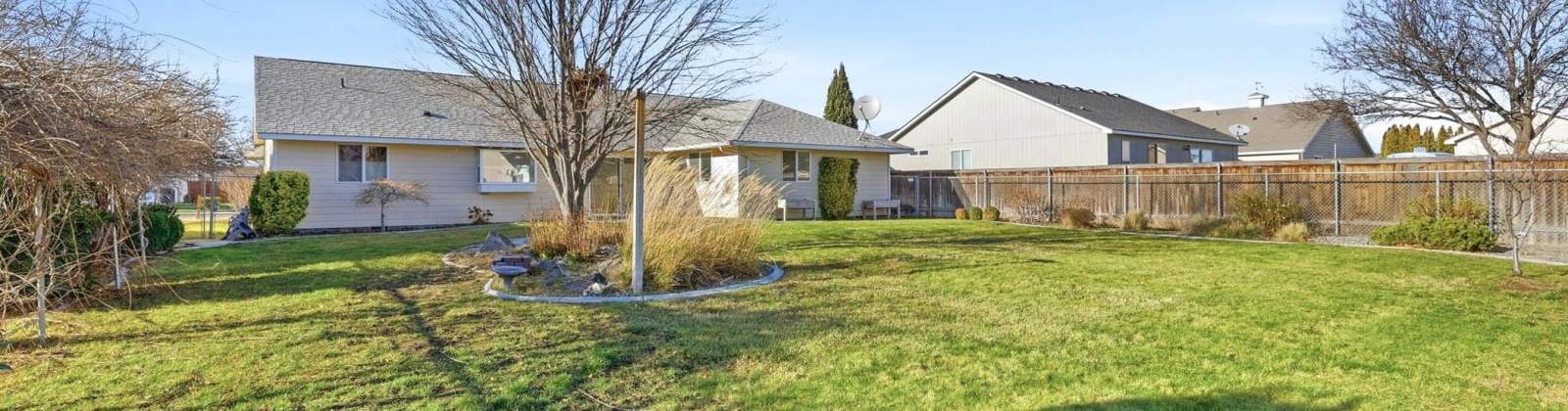 Scottland Ct, West Richland, Washington 99353, 3 Bedrooms Bedrooms, 0 ,2 BathroomsBathrooms,Houses,For Sale,Scottland Ct,0,285935