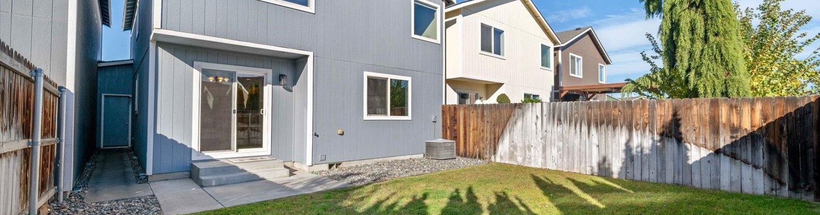 Jason Loop, Richland, Washington 99352, 4 Bedrooms Bedrooms, 0 ,3 BathroomsBathrooms,Condos/townhomes,For Sale,Jason Loop,0,289914