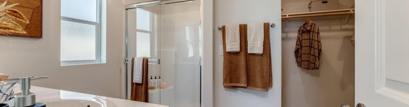 Norfolk Drive, Pasco, Washington 99301, 4 Bedrooms Bedrooms, 0 ,2 BathroomsBathrooms,Houses,For Sale,Norfolk Drive,0,289915