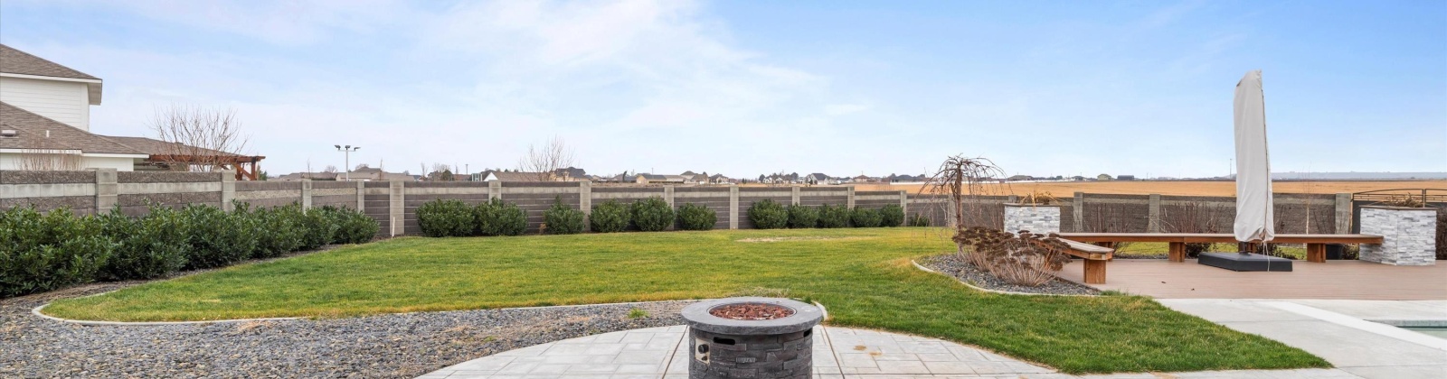 Mathews Rd, Pasco, Washington 99301, 4 Bedrooms Bedrooms, 0 ,3 BathroomsBathrooms,Houses,For Sale,Mathews Rd,0,289916