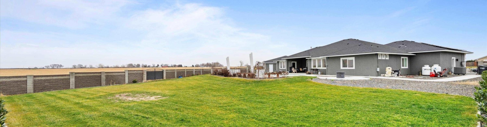 Mathews Rd, Pasco, Washington 99301, 4 Bedrooms Bedrooms, 0 ,3 BathroomsBathrooms,Houses,For Sale,Mathews Rd,0,289916