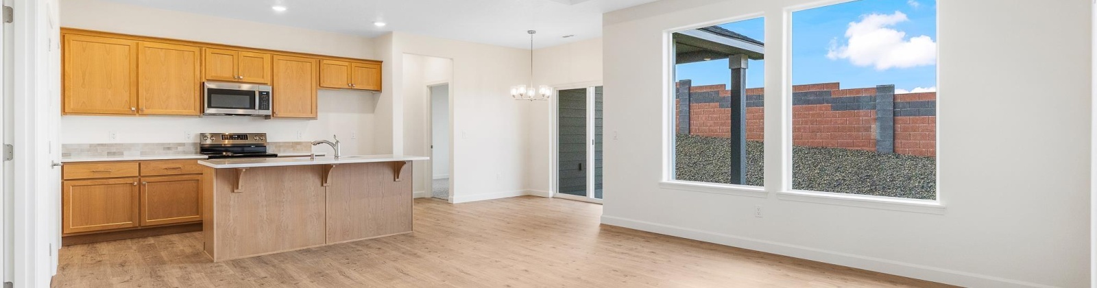 Belfair Street, Kennewick, Washington 99338, 4 Bedrooms Bedrooms, 0 ,2 BathroomsBathrooms,Houses,For Rent,Belfair Street,0,289921