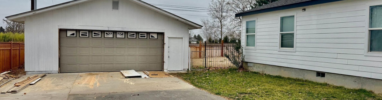 12th Ave, Kennewick, Washington 99338, 3 Bedrooms Bedrooms, 0 ,2 BathroomsBathrooms,Manufactured Homes,For Sale,12th Ave,0,289919