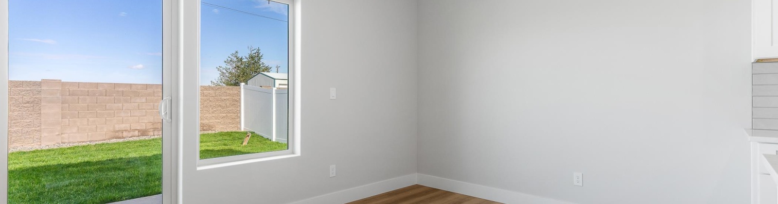 Grapevine Ct, West Richland, Washington 99353, 3 Bedrooms Bedrooms, 0 ,3 BathroomsBathrooms,Condos/townhomes,For Sale,Grapevine Ct,0,289936