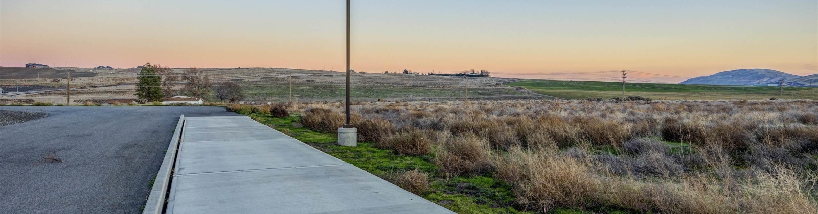 Keene Rd, West Richland, Washington 99353, 0 , 0 ,51 BathroomsBathrooms,Commercial,For Sale,Keene Rd,0,289935