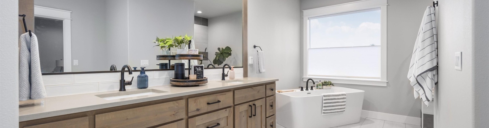 Clark Fork Road, Pasco, Washington 99301, 4 Bedrooms Bedrooms, 0 ,3 BathroomsBathrooms,Houses,For Sale,Clark Fork Road,0,289934