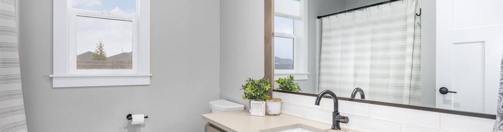 Clark Fork Road, Pasco, Washington 99301, 4 Bedrooms Bedrooms, 0 ,3 BathroomsBathrooms,Houses,For Sale,Clark Fork Road,0,289934