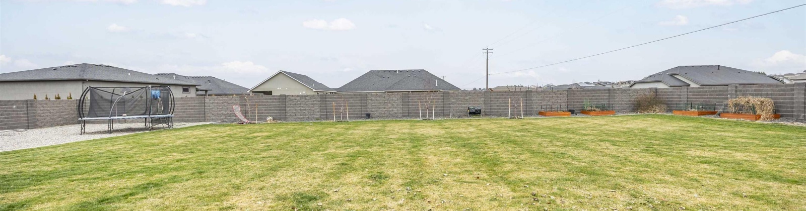 Clark Fork Road, Pasco, Washington 99301, 4 Bedrooms Bedrooms, 0 ,3 BathroomsBathrooms,Houses,For Sale,Clark Fork Road,0,289934