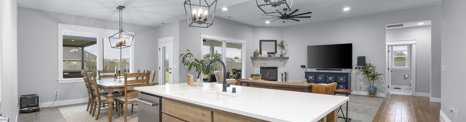 Clark Fork Road, Pasco, Washington 99301, 4 Bedrooms Bedrooms, 0 ,3 BathroomsBathrooms,Houses,For Sale,Clark Fork Road,0,289934