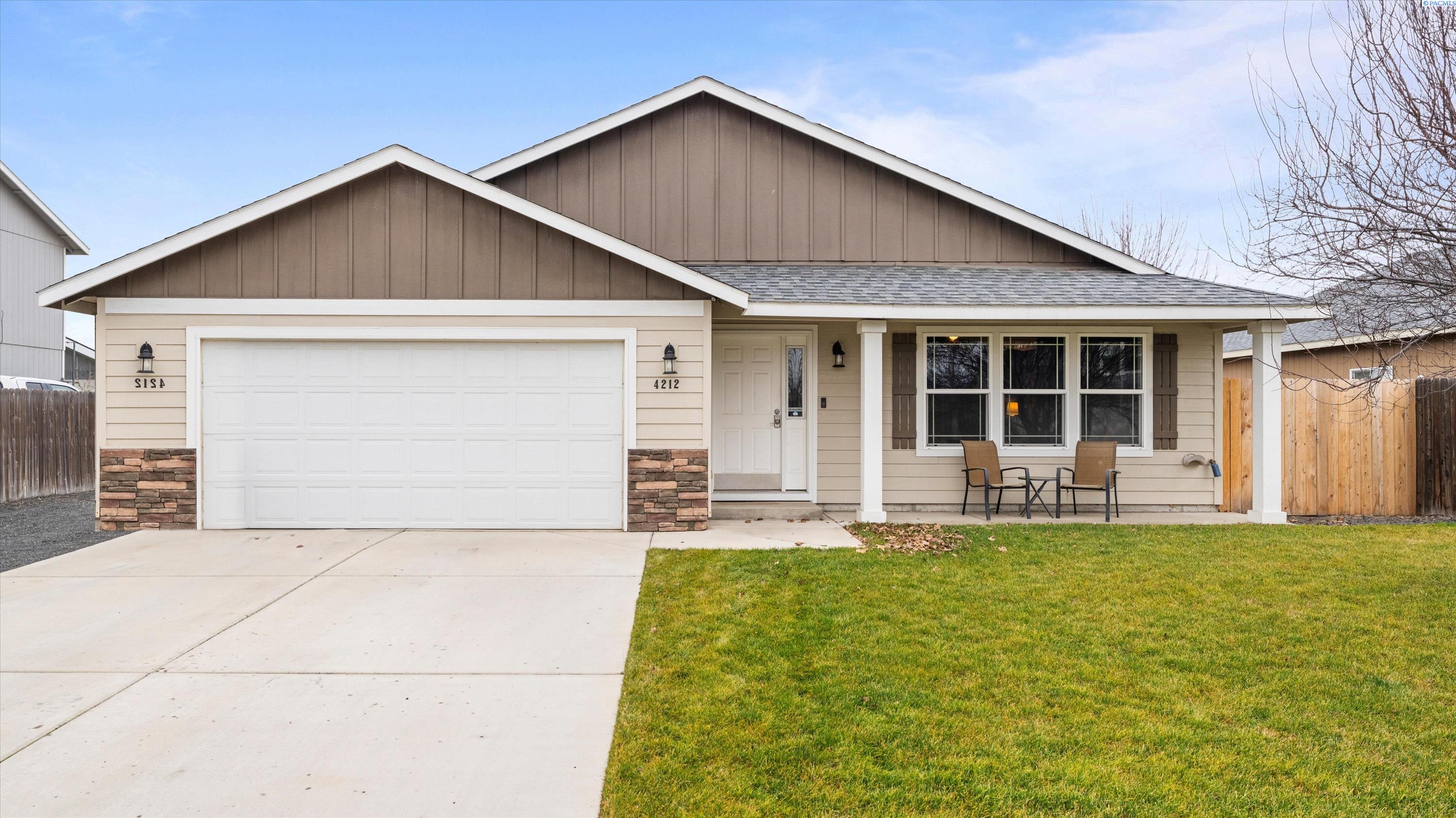 Des Moines Ln, Pasco, Washington 99301, 3 Bedrooms Bedrooms, 0 ,2 BathroomsBathrooms,Houses,For Sale,Des Moines Ln,0,289932