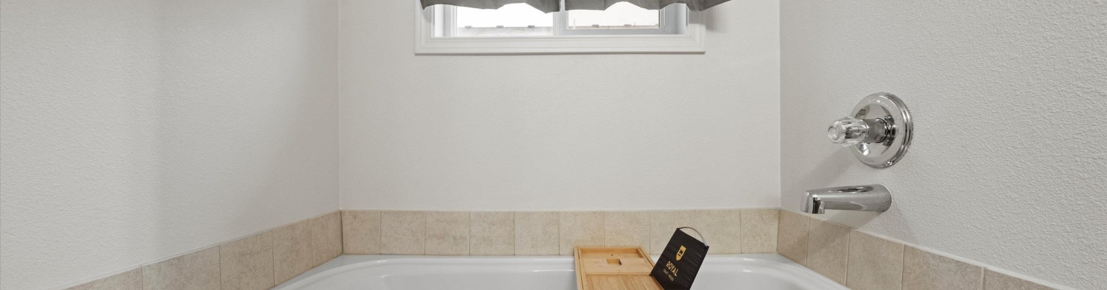 Des Moines Ln, Pasco, Washington 99301, 3 Bedrooms Bedrooms, 0 ,2 BathroomsBathrooms,Houses,For Sale,Des Moines Ln,0,289932