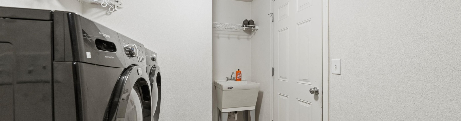 Des Moines Ln, Pasco, Washington 99301, 3 Bedrooms Bedrooms, 0 ,2 BathroomsBathrooms,Houses,For Sale,Des Moines Ln,0,289932