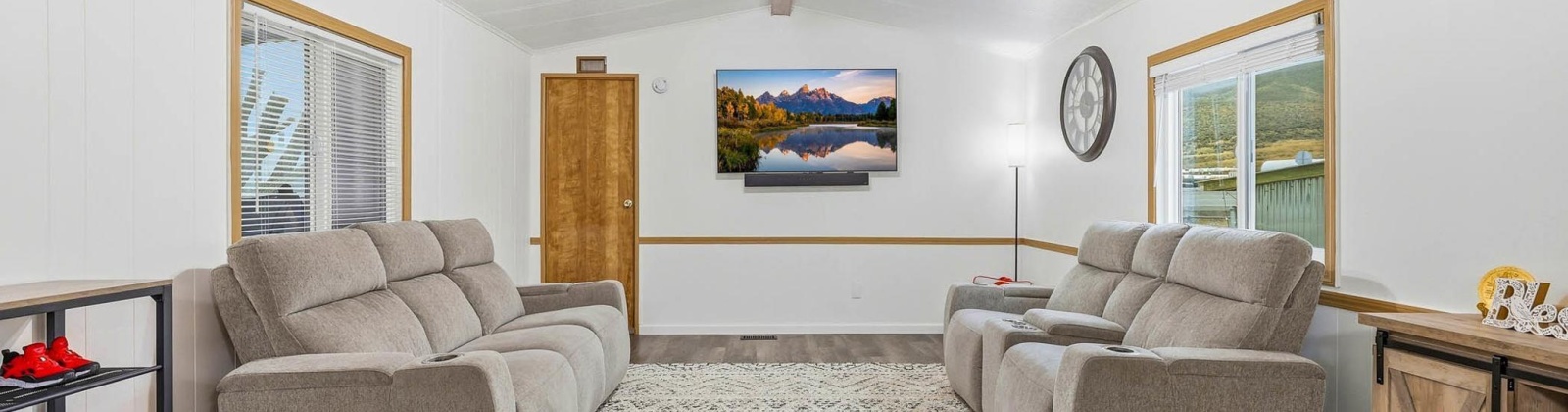 Alexander Court, Prosser, Washington 99350, 2 Bedrooms Bedrooms, 0 ,2 BathroomsBathrooms,Manufactured Homes,For Sale,Alexander Court,0,289946