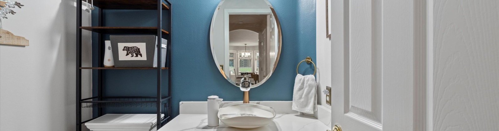 Ledbetter Street, Kennewick, Washington 99337, 4 Bedrooms Bedrooms, 0 ,3 BathroomsBathrooms,Houses,For Sale,Ledbetter Street,0,289944