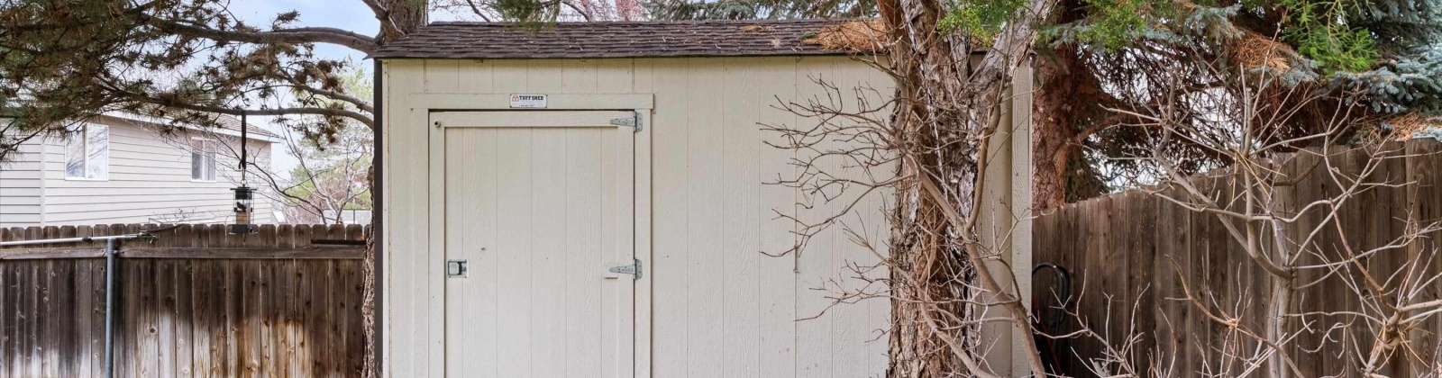 Ledbetter Street, Kennewick, Washington 99337, 4 Bedrooms Bedrooms, 0 ,3 BathroomsBathrooms,Houses,For Sale,Ledbetter Street,0,289944