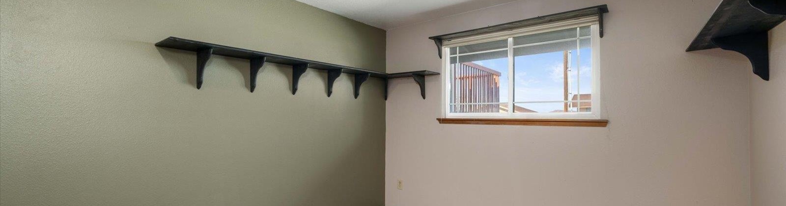 McDonald Dr, Pasco, Washington 99301, 5 Bedrooms Bedrooms, 0 ,3 BathroomsBathrooms,Houses,For Sale,McDonald Dr,0,289959