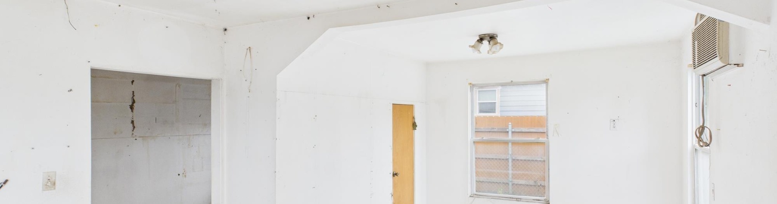 helena St, Richland, Washington 99352, 2 Bedrooms Bedrooms, 0 ,1 BathroomBathrooms,Houses,For Sale,helena St,0,289163