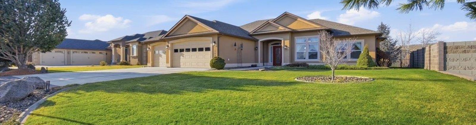 Fairview Loop, Kennewick, Washington 99338, 3 Bedrooms Bedrooms, 0 ,2 BathroomsBathrooms,Houses,For Sale,Fairview Loop,0,289978