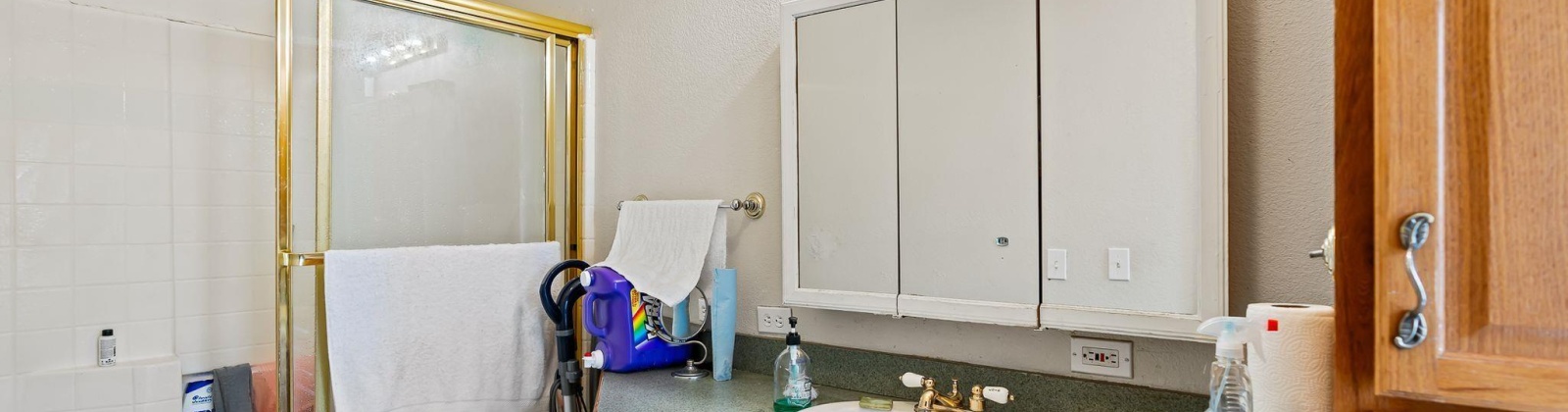 7th Ave, Kennewick, Washington 99336, 2 Bedrooms Bedrooms, 0 ,2 BathroomsBathrooms,Manufactured Homes,For Sale,7th Ave,0,285996