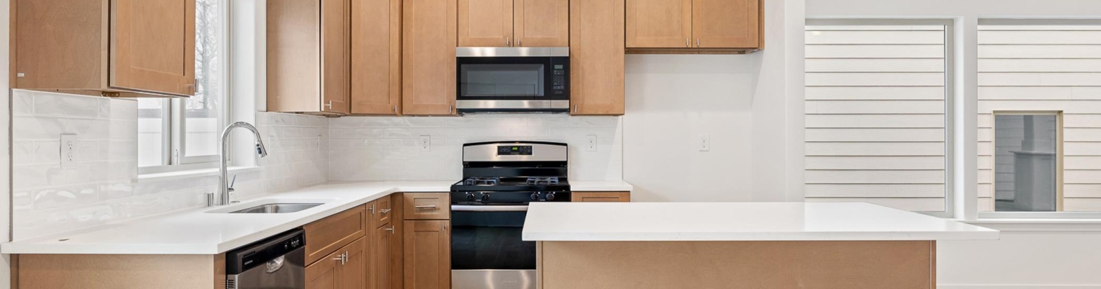 Underwood Pl, Kennewick, Washington 99337, 5 Bedrooms Bedrooms, 0 ,6 BathroomsBathrooms,Multi-family,For Sale,Underwood Pl,0,289982