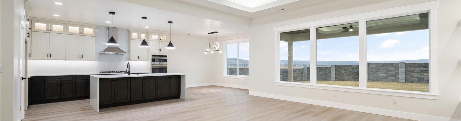 Waterhill, Richland, Washington 99352, 4 Bedrooms Bedrooms, 0 ,3 BathroomsBathrooms,Houses,For Sale,Waterhill,0,289989