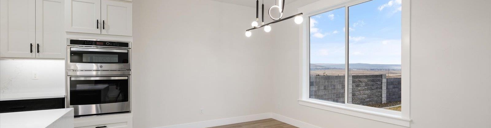 Waterhill, Richland, Washington 99352, 4 Bedrooms Bedrooms, 0 ,3 BathroomsBathrooms,Houses,For Sale,Waterhill,0,289989