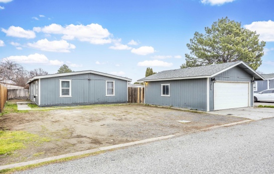 Yellowstone Ave, Kennewick, Washington 99336, 3 Bedrooms Bedrooms, 0 ,2 BathroomsBathrooms,Manufactured Homes,For Sale,Yellowstone Ave,0,289988