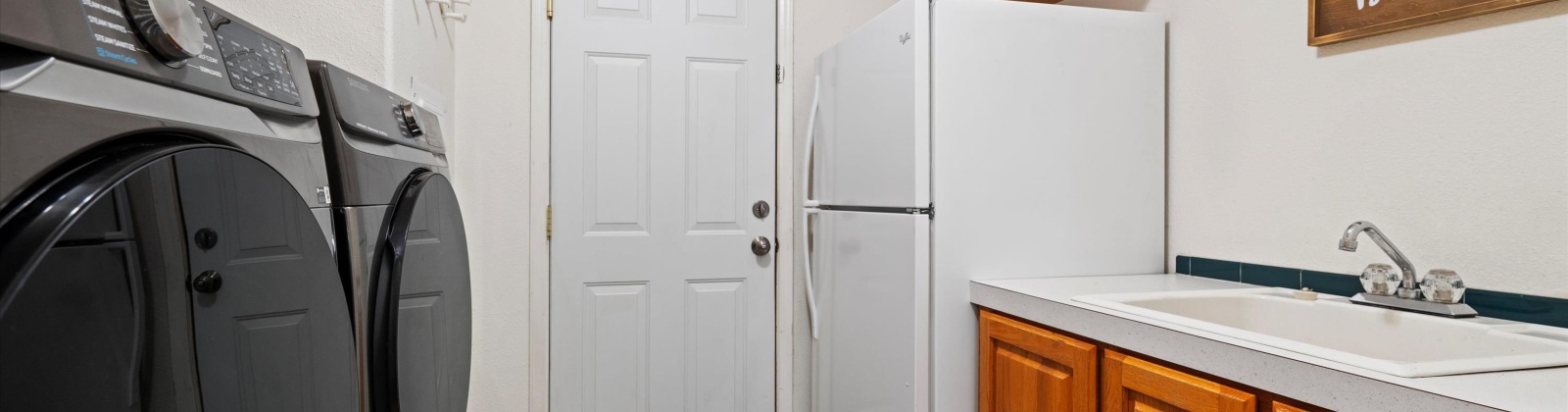 Wyoming, Kennewick, Washington 99336, 3 Bedrooms Bedrooms, 0 ,2 BathroomsBathrooms,Manufactured Homes,For Sale,Wyoming,0,289987