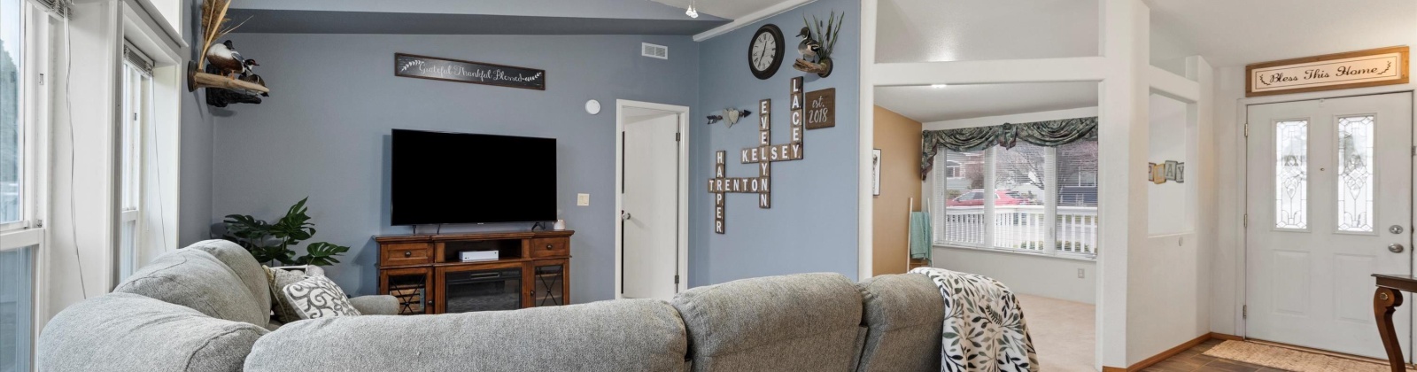 Wyoming, Kennewick, Washington 99336, 3 Bedrooms Bedrooms, 0 ,2 BathroomsBathrooms,Manufactured Homes,For Sale,Wyoming,0,289987