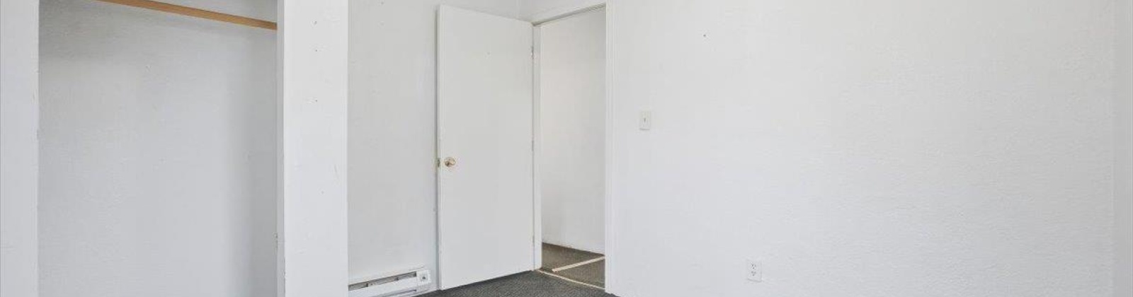 1st Ave, Kennewick, Washington 99336-5057, 2 Bedrooms Bedrooms, 0 ,1 BathroomBathrooms,Houses,For Sale,1st Ave,0,289991