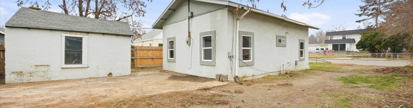 1st Ave, Kennewick, Washington 99336-5057, 2 Bedrooms Bedrooms, 0 ,1 BathroomBathrooms,Houses,For Sale,1st Ave,0,289991