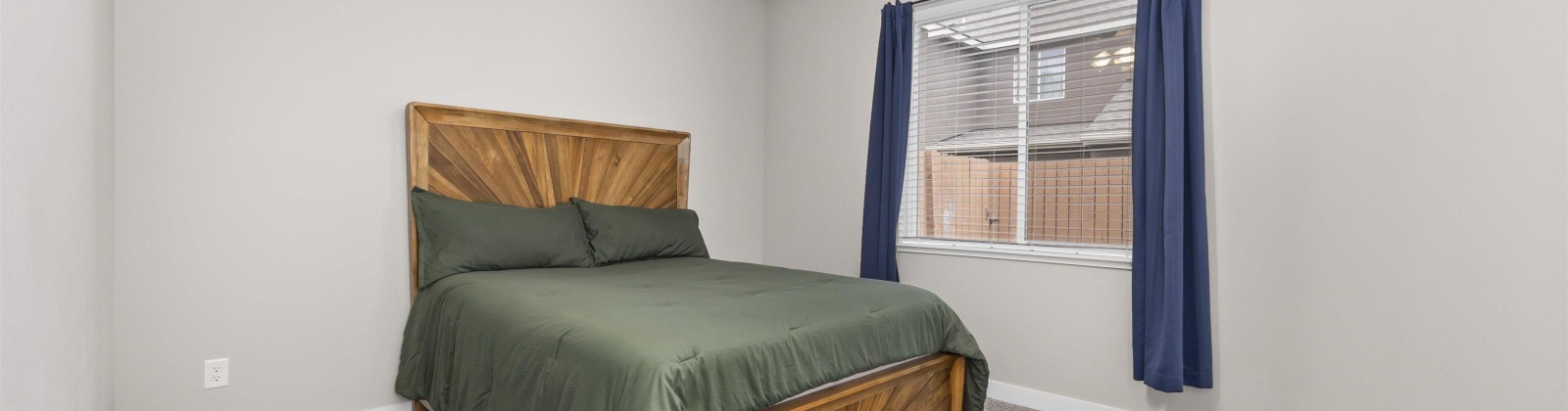 Cedar St, Kennewick, Washington 99337, 3 Bedrooms Bedrooms, 0 ,3 BathroomsBathrooms,Condos/townhomes,For Sale,Cedar St,0,289999