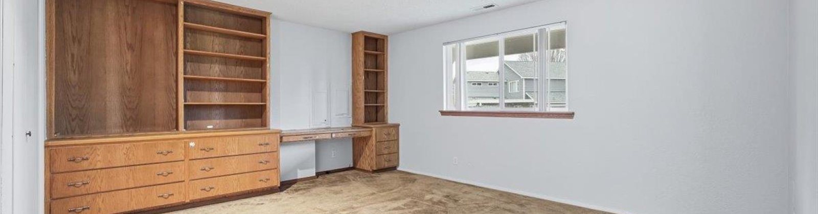 Orchard Way, Richland, Washington 99352, 6 Bedrooms Bedrooms, 0 ,3 BathroomsBathrooms,Houses,For Sale,Orchard Way,0,290006