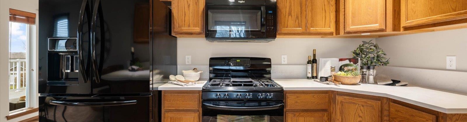 Balsam Ct, West Richland, Washington 99353, 4 Bedrooms Bedrooms, 0 ,3 BathroomsBathrooms,Houses,For Sale,Balsam Ct,0,290011