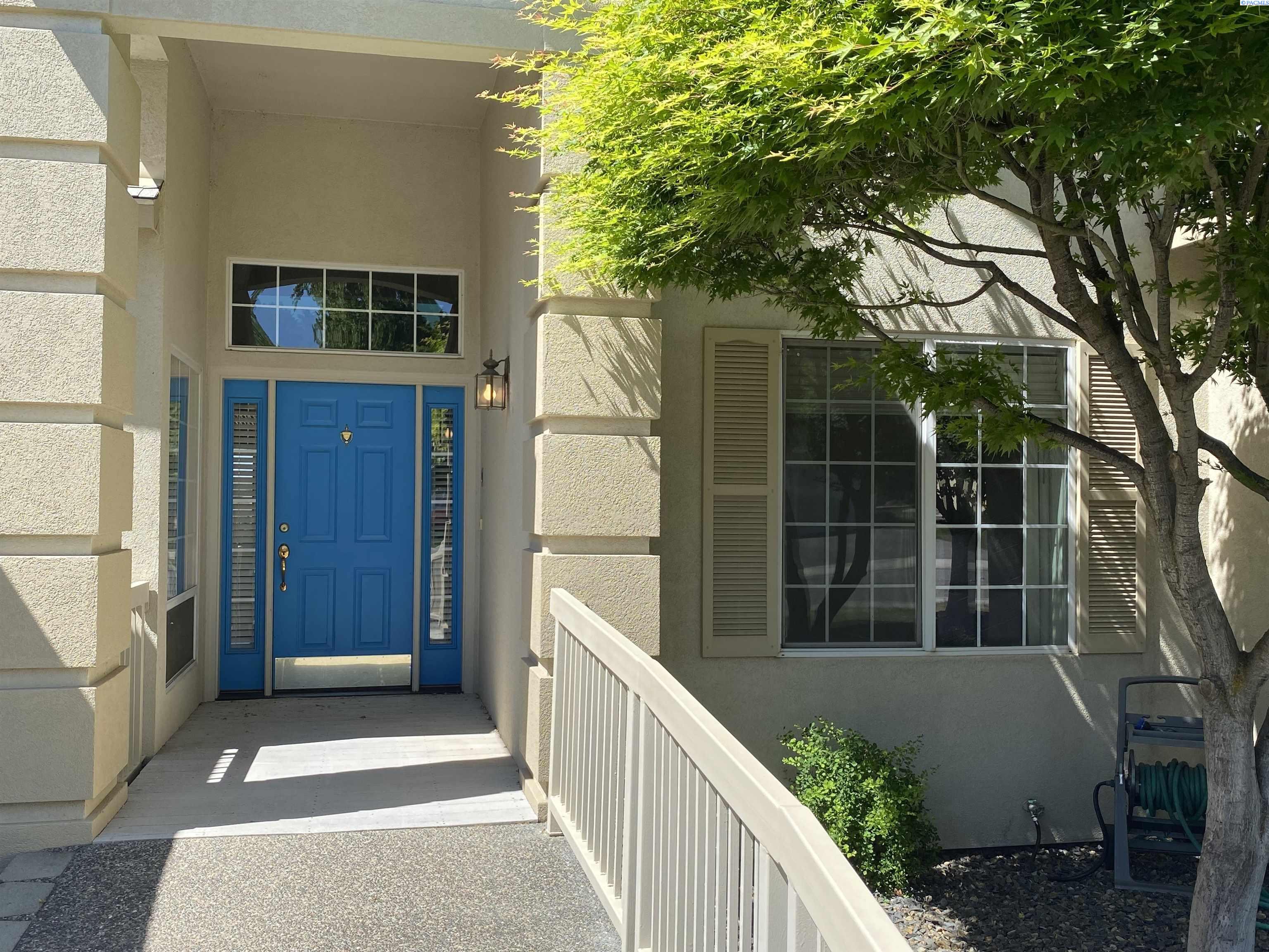 Maidstone St., Richland, Washington 99354-2192, 3 Bedrooms Bedrooms, 0 ,4 BathroomsBathrooms,Houses,For Sale,Maidstone St.,0,290013