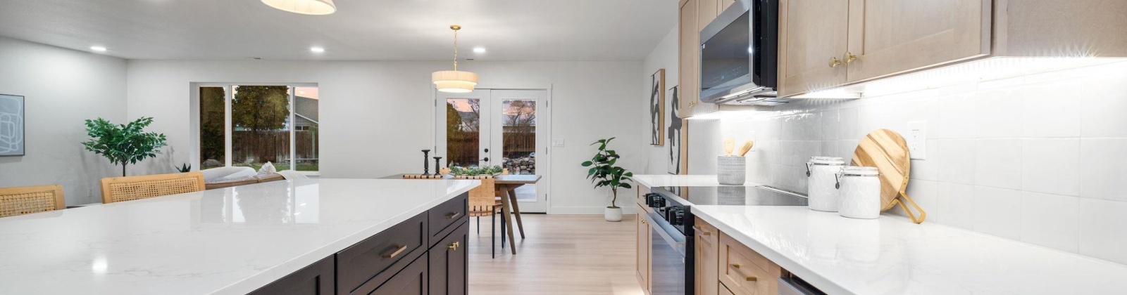 Holly Way, West Richland, Washington 99353, 3 Bedrooms Bedrooms, 0 ,2 BathroomsBathrooms,Houses,For Sale,Holly Way,0,290016