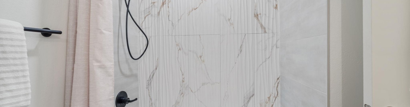 Holly Way, West Richland, Washington 99353, 3 Bedrooms Bedrooms, 0 ,2 BathroomsBathrooms,Houses,For Sale,Holly Way,0,290016