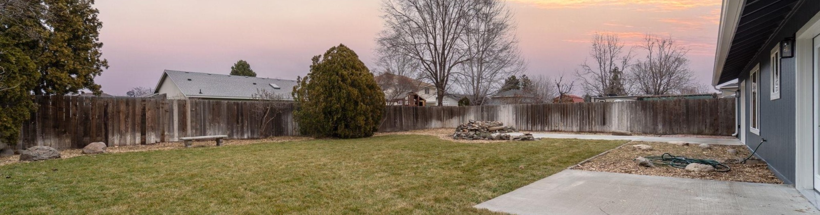 Holly Way, West Richland, Washington 99353, 3 Bedrooms Bedrooms, 0 ,2 BathroomsBathrooms,Houses,For Sale,Holly Way,0,290016